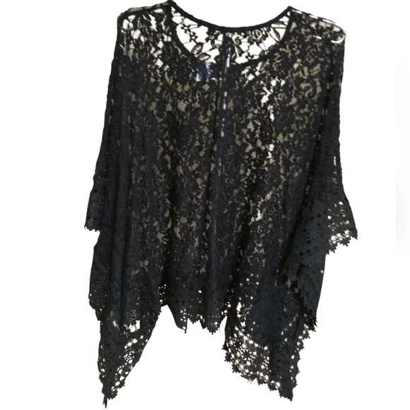 Black Lace Women’s Top - Picture 1 of 8